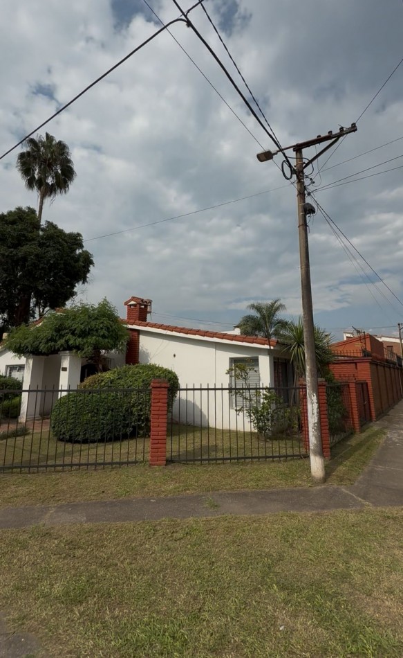 ESTANISLAO DEL CAMPO 1245 - B° OBISPO PIEDRABUENA