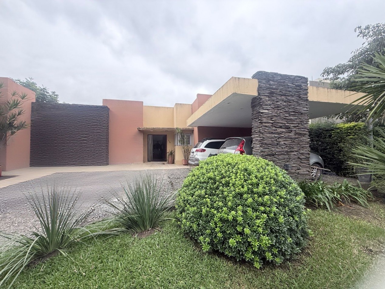 CASA COUNTRY CERRO AZUL 